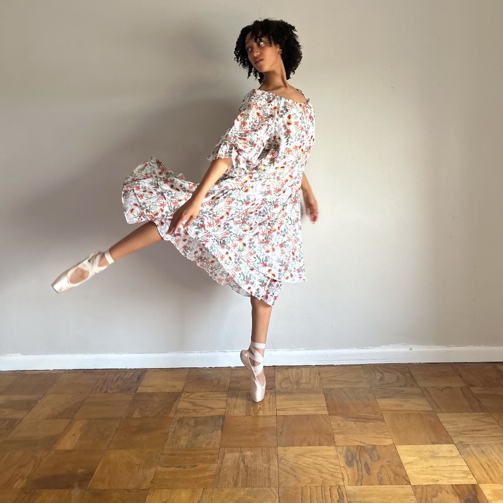 Alice & Olivia Floral Long Sleeve Tiered Midi Dress Size 2 Cottage Core
